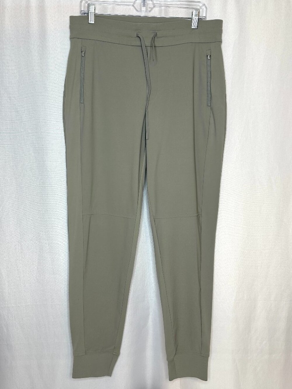 Athleta Headlands Hybrid Trek Joggers Size 12 Tall Athleisure Outdoor Gym Hiking